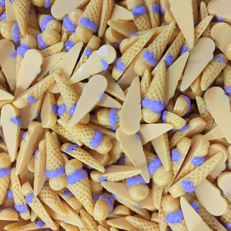 Wholesale 16mm Kawaii Sweet Food Resin Donuts Charms For Phone Case Decoration Accessory