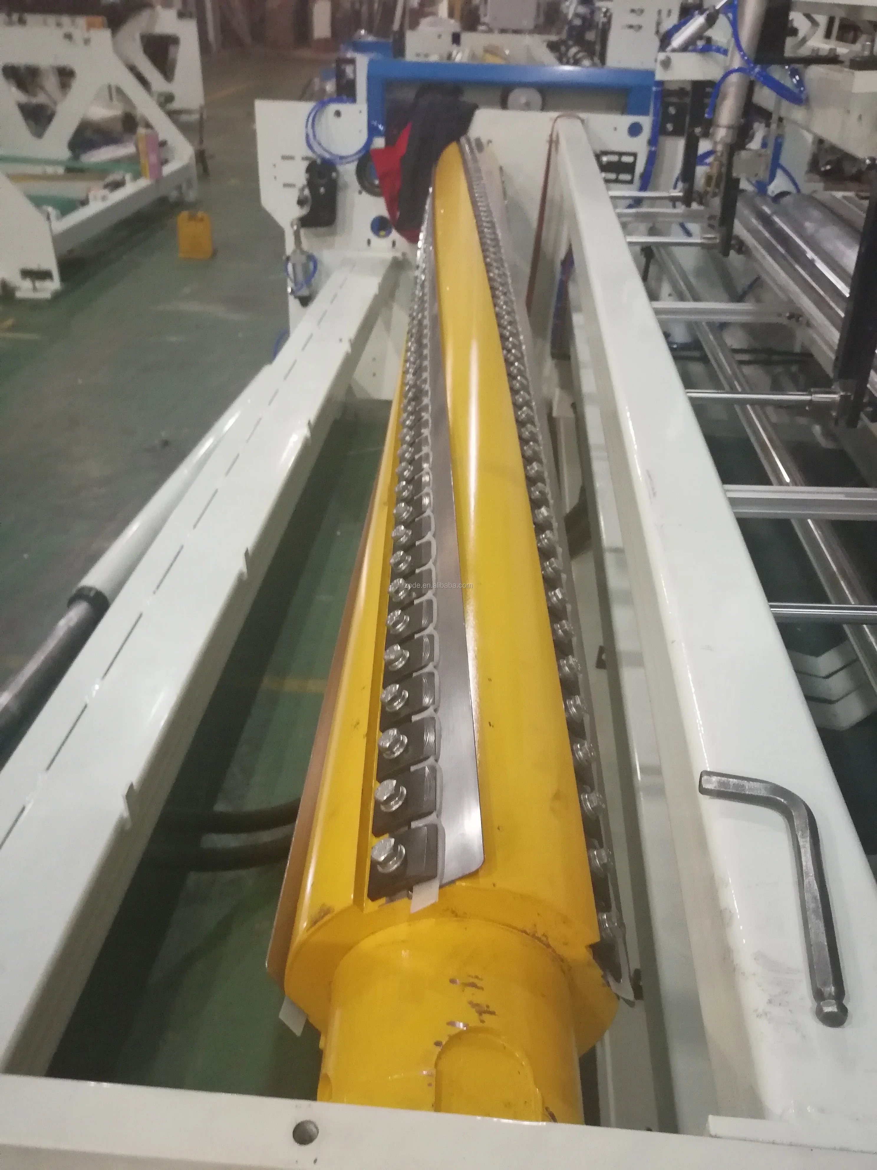 Paper Towel Making Machine Toilet Tissue Rewinding Machine 2-4tons/day Production Capacity 4 Pcs 100-300 Mm 1-4 Sets - /