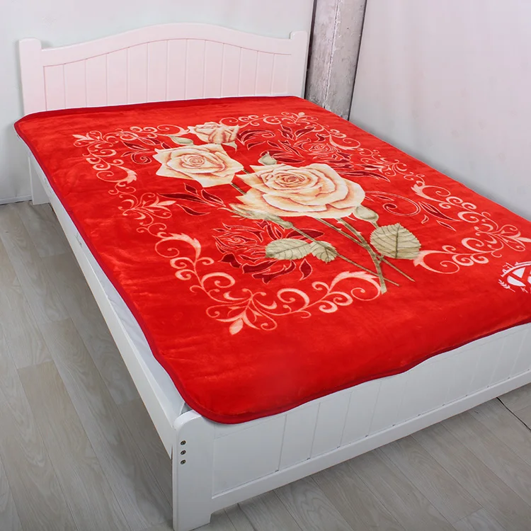 
YiWu huangque supplier wholesale blanket 1 ply or 2 ply Full size 100% polyester hot sale stock shoes mens shoes turkey 