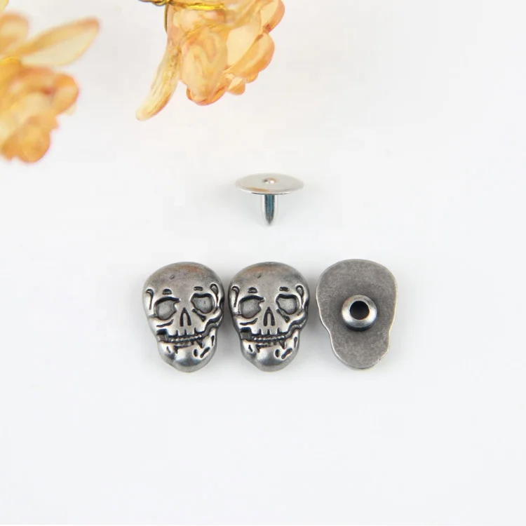 Wholesale Custom Special Style Metal Alloy Skull Rivet Skull Head Stud Rivet Button For Garment