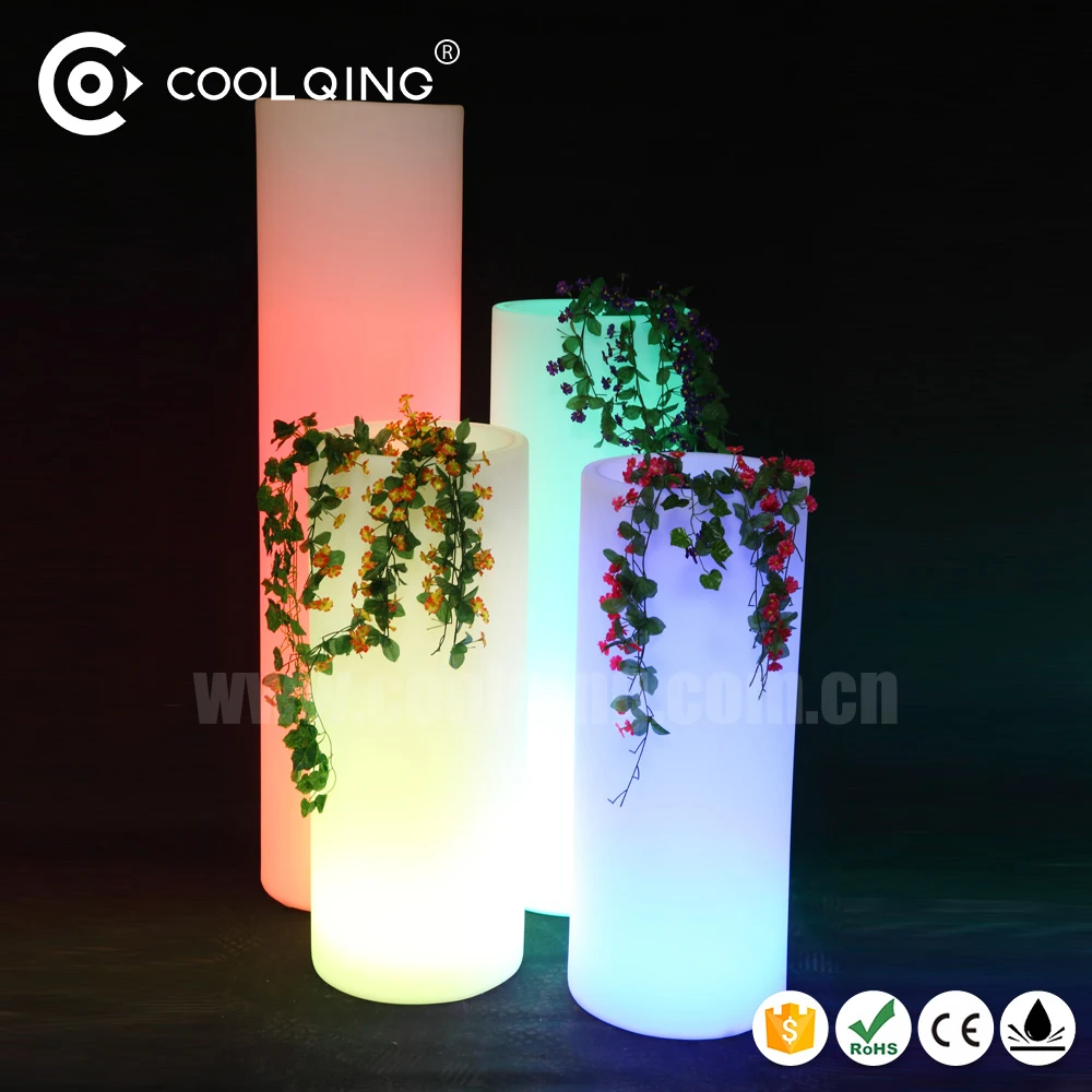 16 RGB color flash waterproof IP65 solar energy rechargeable garden outdoor plastic big LED illuminated light up flower pots