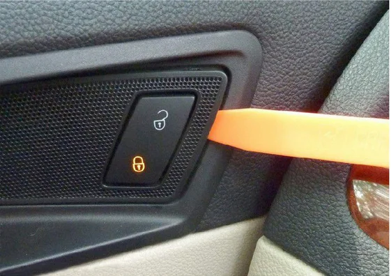 
4pcs/set Universal Auto Car Radio Panel Door Clip Repair Tool, Portable Panel Trim Dash Audio Removal Installer Pry Tool 