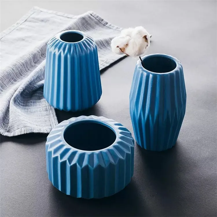 Fancy origami art design cheap pieces  wholesale ceramic vases / decorations home vase