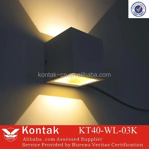 Внешний светодиодный настенный светильник Современный наружный вверх вниз/светодиодный для сада/улицы поверхностного монтажа