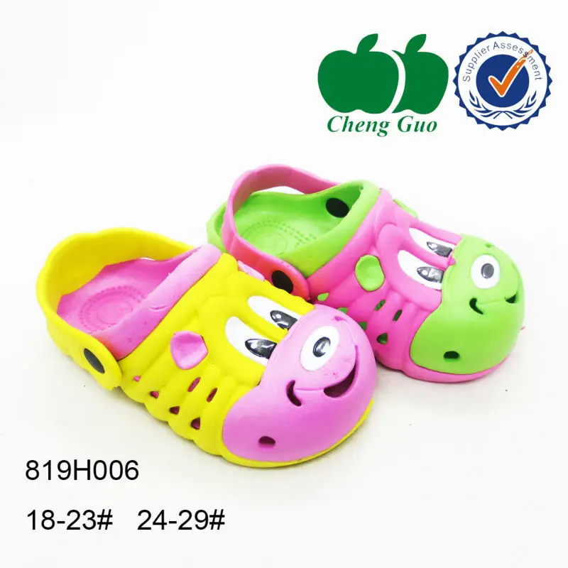 
2014 Children cute animal cartoon soft eva garden holey clogs garden sandal shoes 