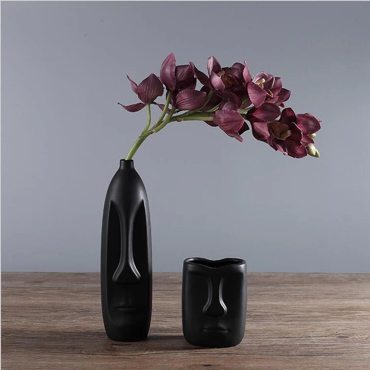 
Modern black and white ceramic home decoration 