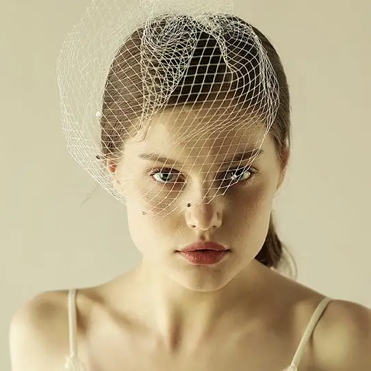 
Half pearl bride cover veil custom wholesale soft net wedding short veil brigade wedding dress veil accessories 