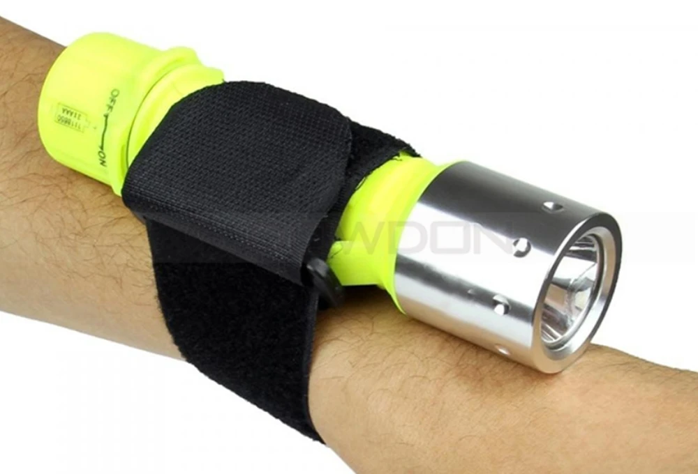 Water Sports Diving Light Submarine Scuba Flashlight Dive Light Waterproof Underwater Torch