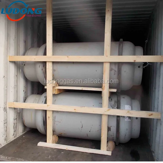 Sulfur dioxide gas refilling in 800L gas cylinder