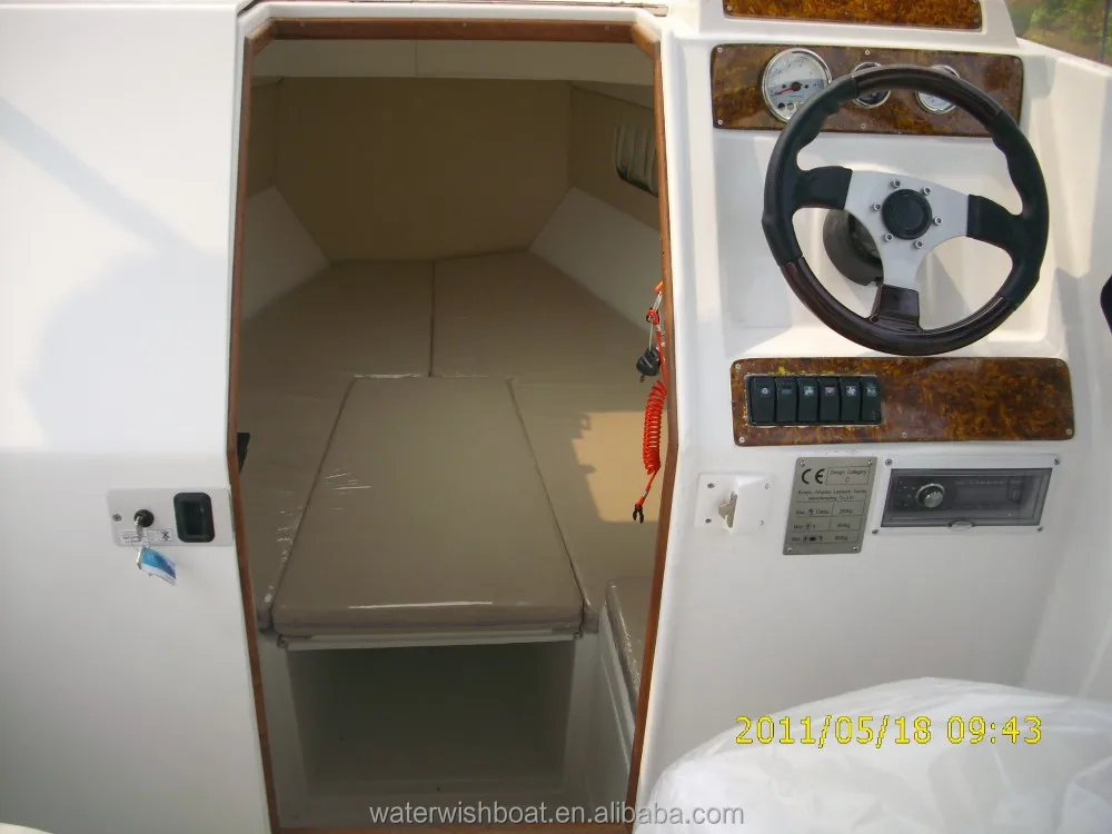 Моторная лодка Waterwish QD 20,5 с кабиной и сертификатом CE