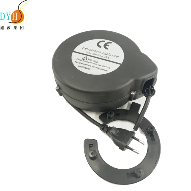 retractable electrical extension cords