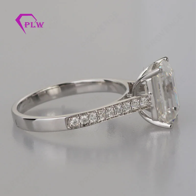 2019 Customized new emerald cut 14k white  gold ring  moissanite wedding engagement ring