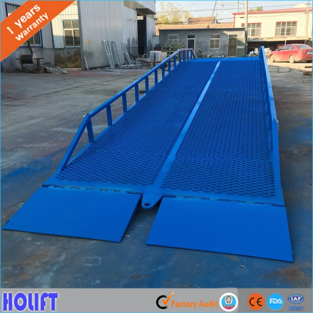 2021 Container loading hydraulic mobile yard ramp price