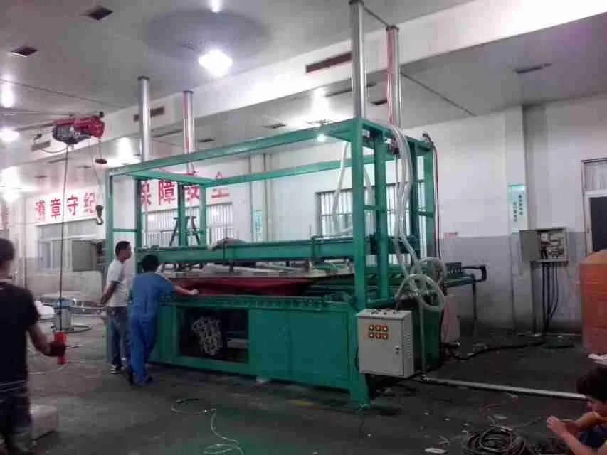 Thick sheet Vacuum Forming Machine