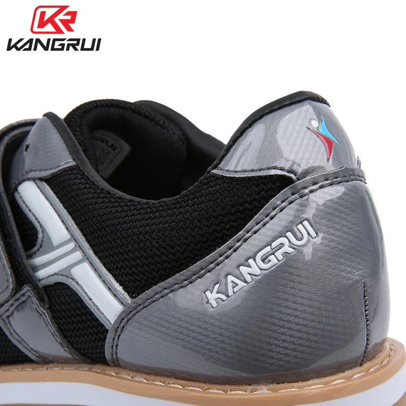 Weightlifting sport shoes