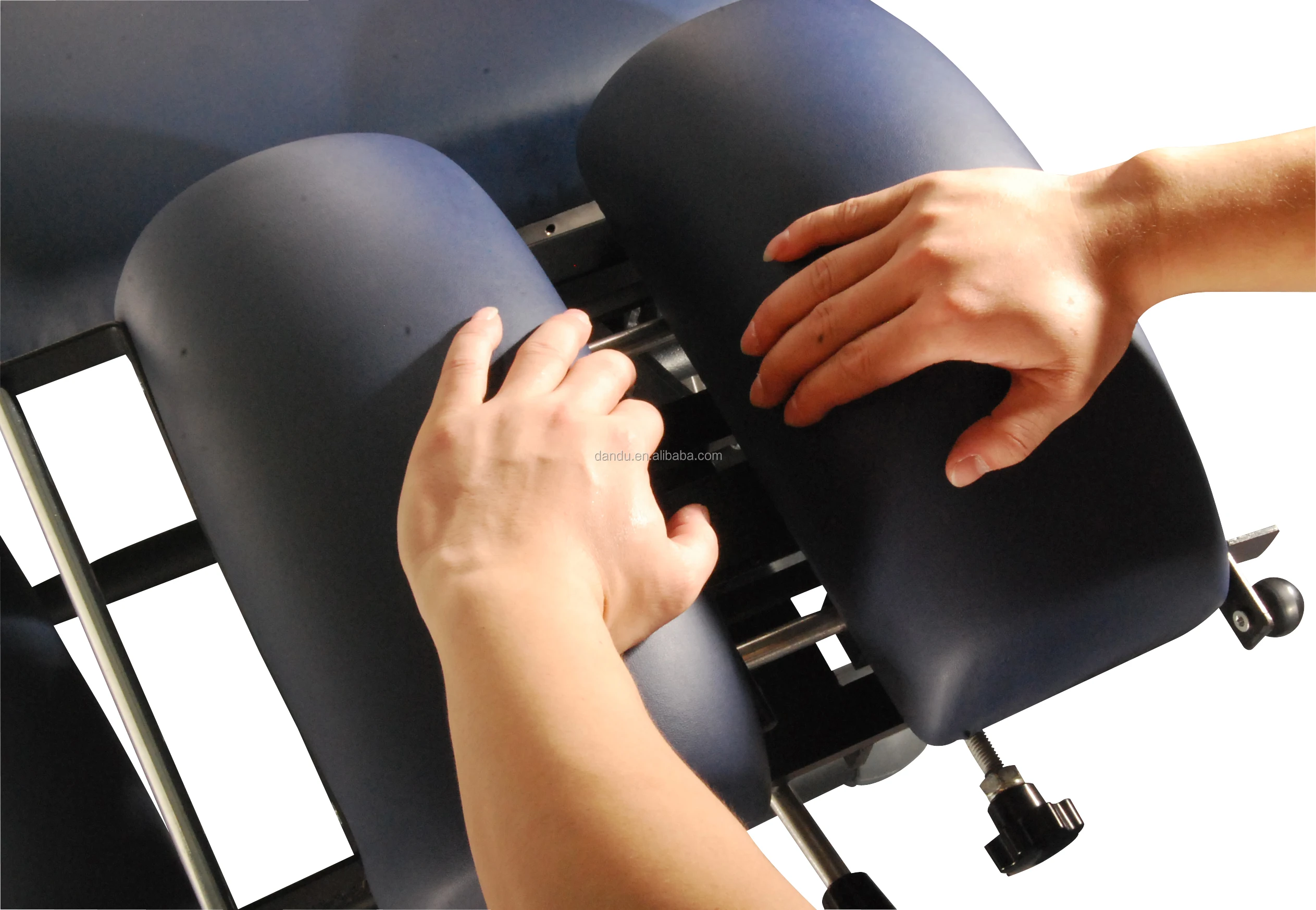 Hemet Iron-240 Factory Cheap Physiotherapy Equipment Chiropractic Table Physiotherapy Table Flexion Traction Table