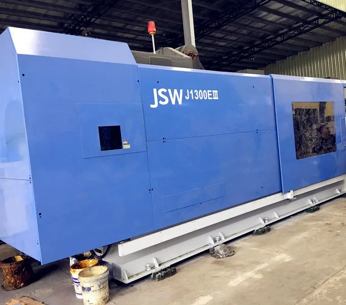 Использованная машина для литья под давлением JSW 850-1300 тонн в хорошем рабочем состоянии