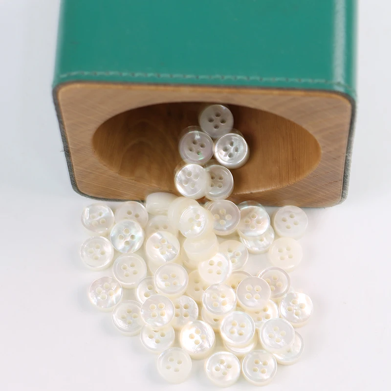 
Quality Engraved Logo Mother Of Pearl Shell Buttons for Clothes 