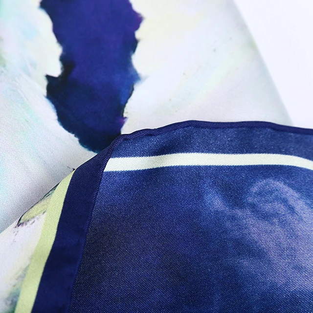 Factory wholesale scarf hand made new design digital printing style silk scarf