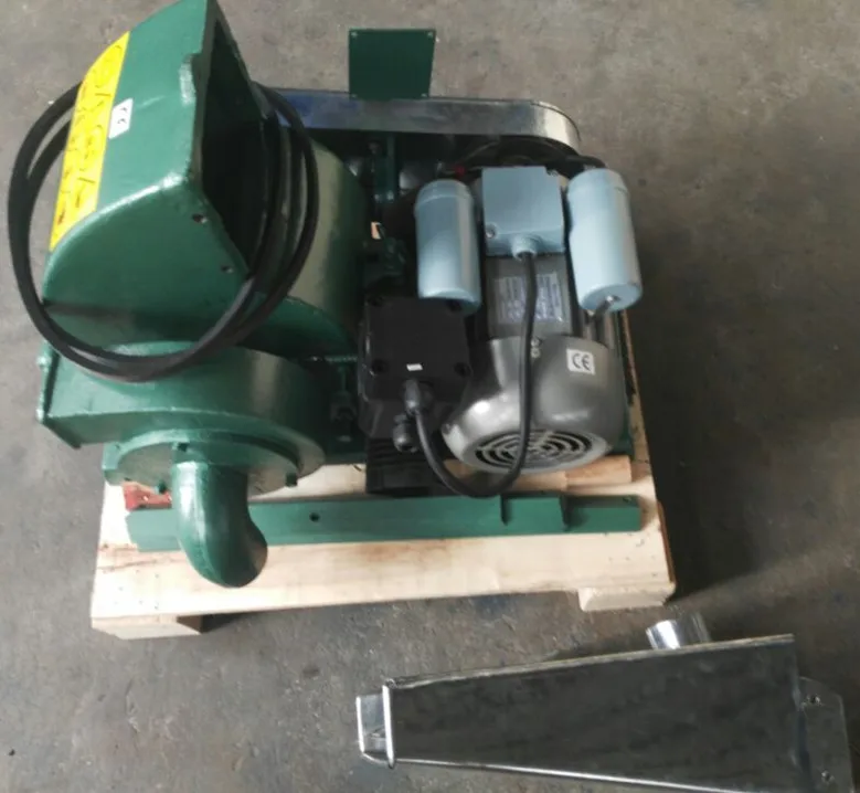 Small hammer mill for home and farm use