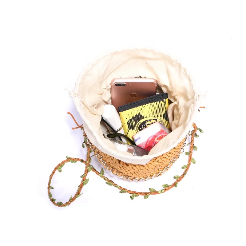 Guangdong Wholesale Eco-friendly  handmade straw bag rattan bags round bag  bali woven for woman