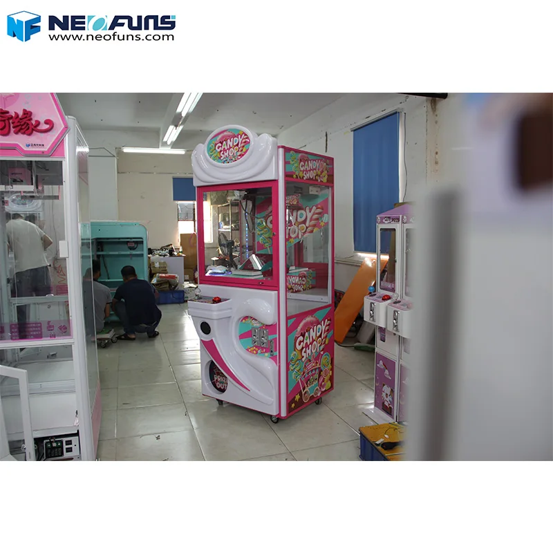 Neofuns Colorful Candy Shop Theme Claw Machine Pink Candy Vending Crane Machine for Sale