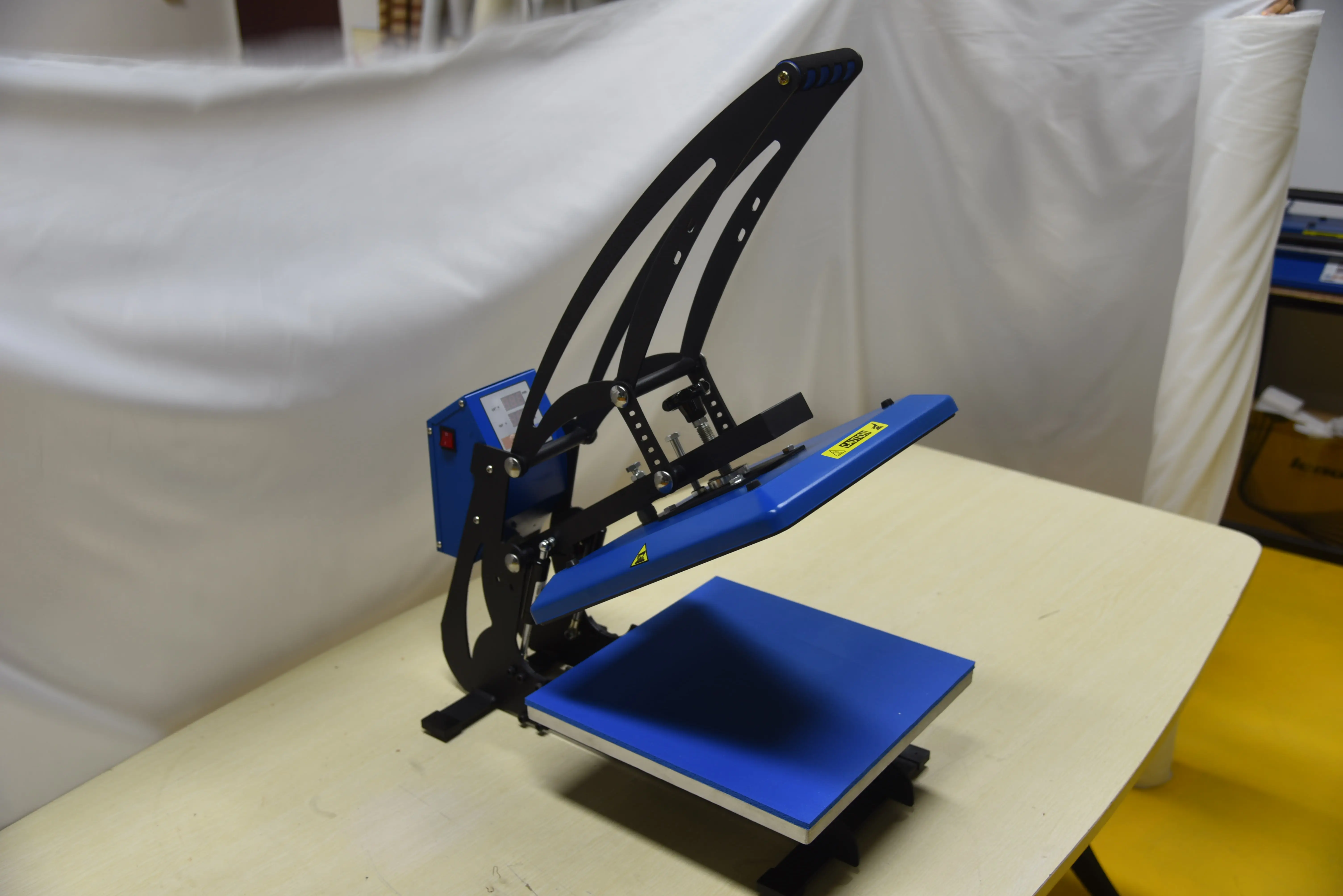 
Drawer-type Magnetic auto-open sublimation Heat press machine 38x38cm 