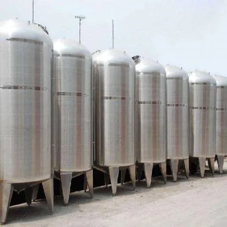 Insullated high quality milk storage tank