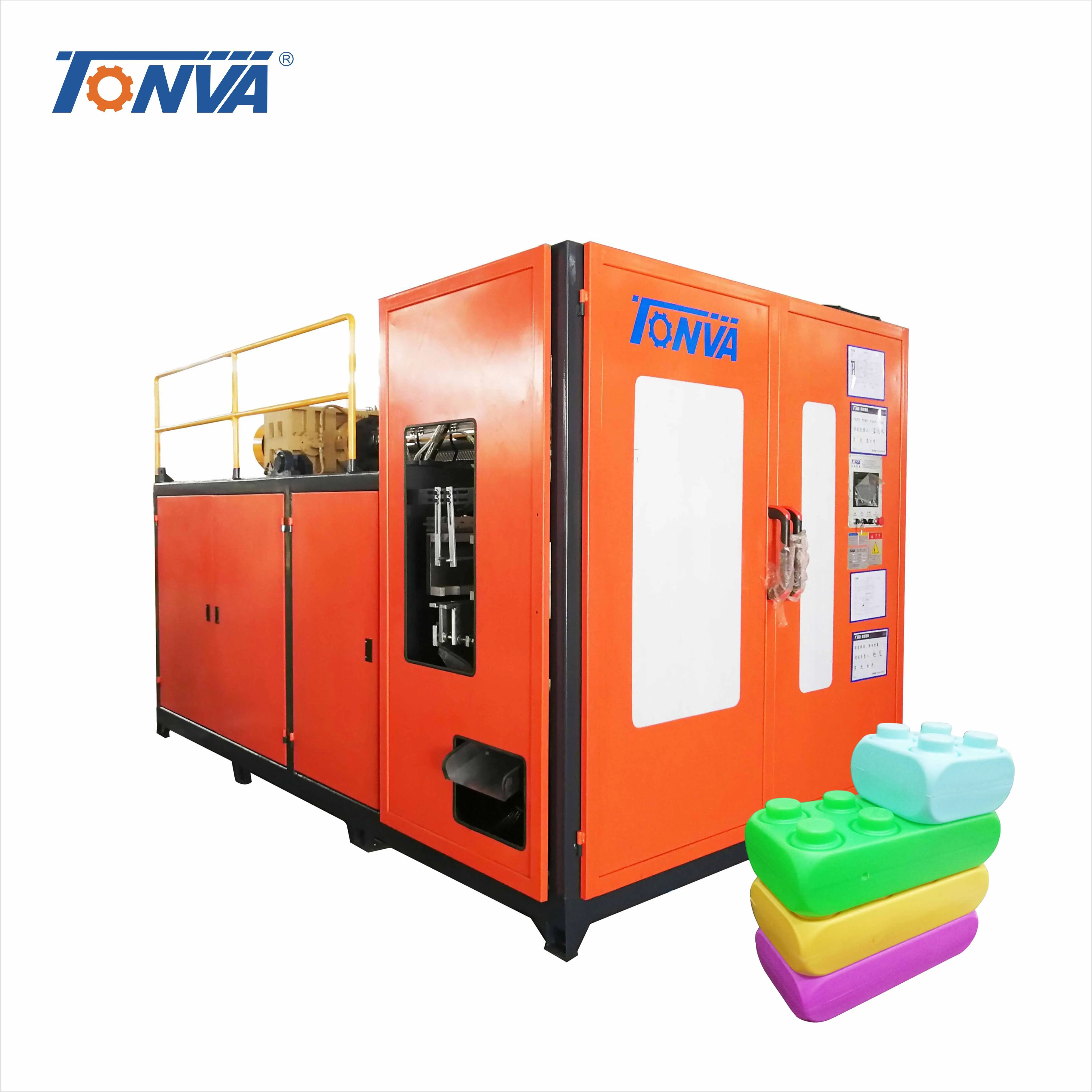 Toy LEGO production making on PE extrusion blow molding machine