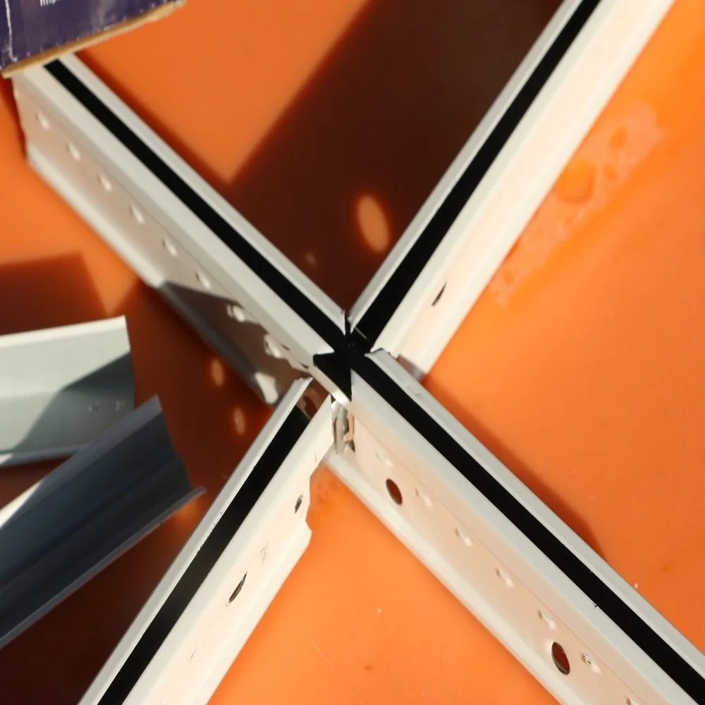 Тонкая сетка для потолка (тонкие потолки)