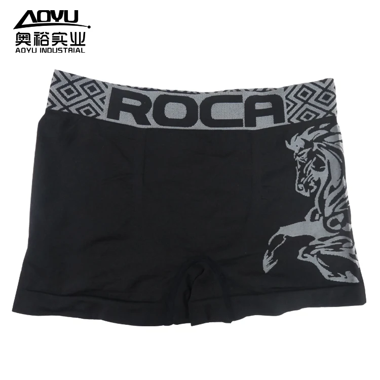 Customized Logo Men Under Garment Boxer Briefs Underwear Breathable Men Underwear  Mens Seamless Underwear Boxer Shorts