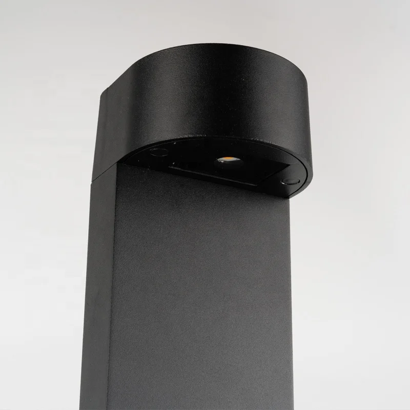 China Factory Original Design Patent Waterproof IP65 LED Lawn Lamp and LED Bollard Light