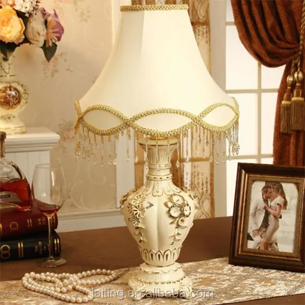 Side Table Lamps Luxury Modern Decorative Table Lamps European Porcelain Magnifying Desk Lamp Gold Electric Fabric AC 220V