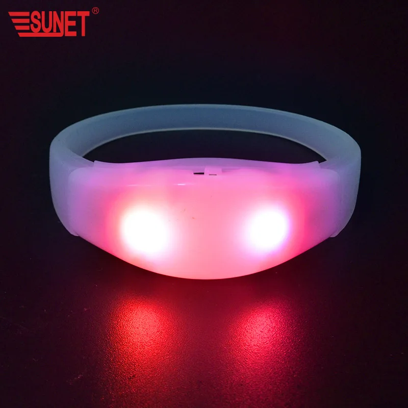 Sunjet Promotion Product Custom Logo Party Favor Sound Activated Led Silicone Bracelet, Concert Motion Activated Led Wristband