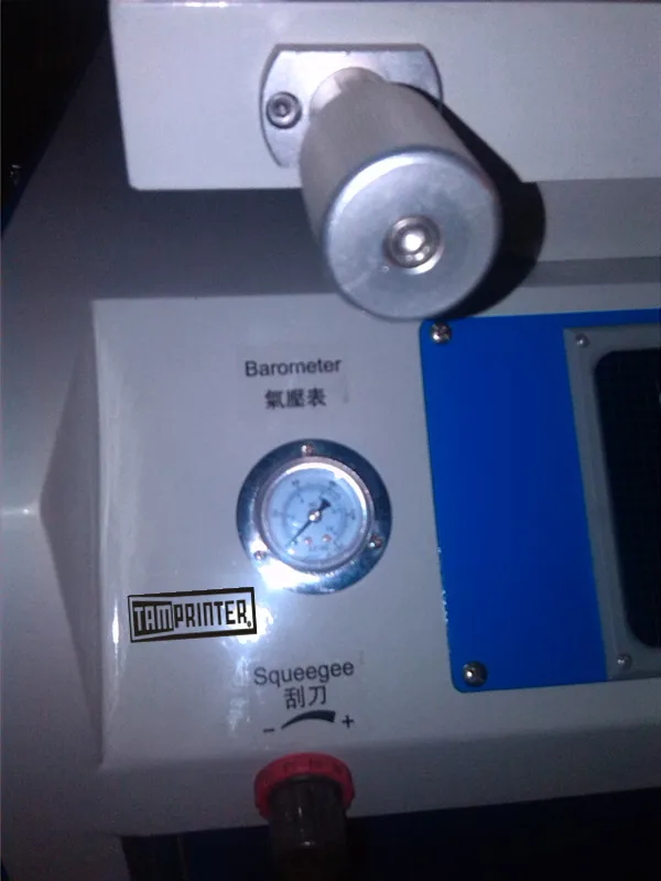 
Vertical high-precision flat screen printing machine for film buttons 