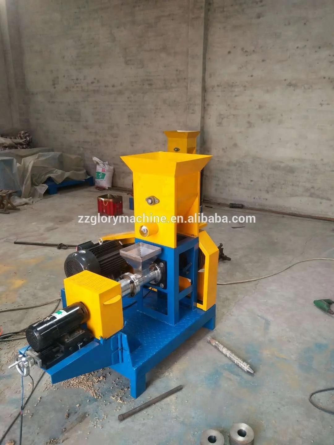 Multifunctional Dog Food Making Machine Animal Feed Extruding Machine