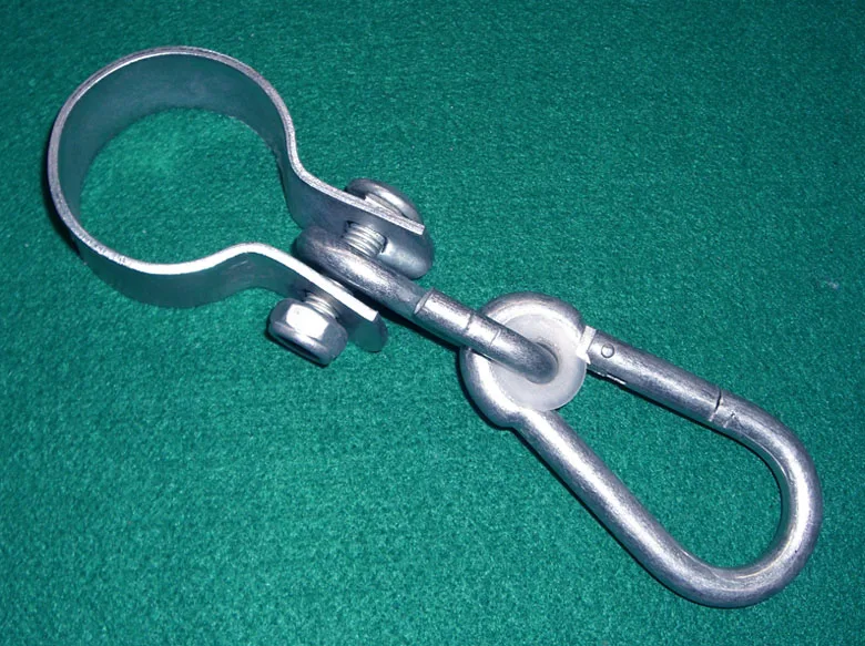 swing hook with bolt out door for wing  toy