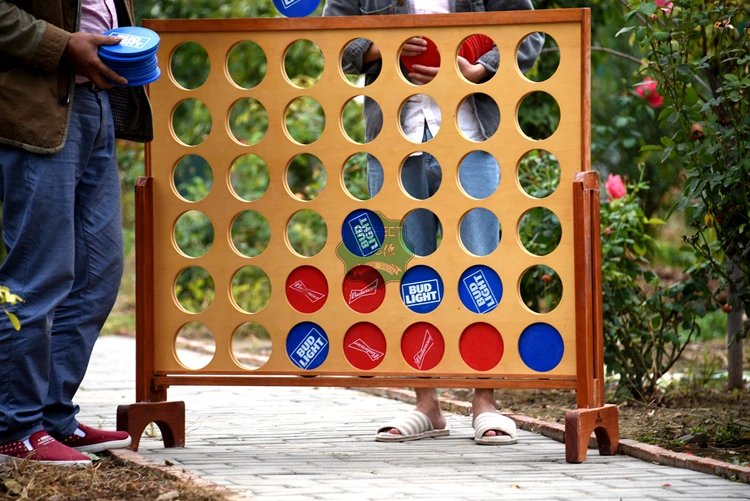 PERFECT natural varnished wooden giant connect four game with 42 printed plastic chips