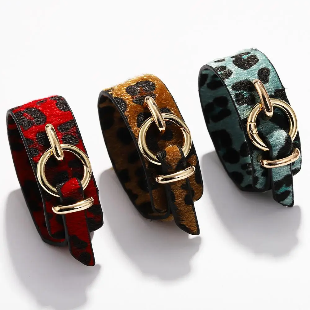 Woman fashion jewelry wholesale jewelry sector leopard peach crown heart pendant female Bracelet accessories DSL0013