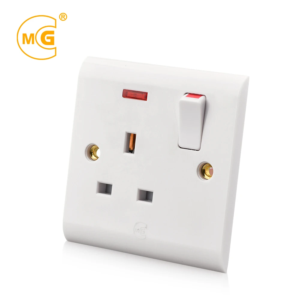 Bakelite 13A 1 gang switched socket outlet with neon