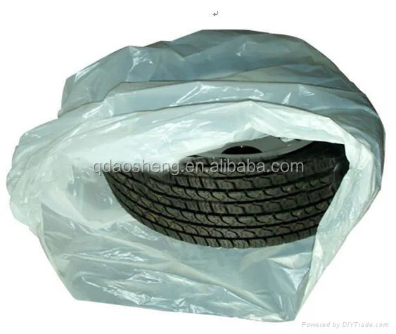 Полиэтиленовый пластиковый чехол для автомобильных шин в рулоне