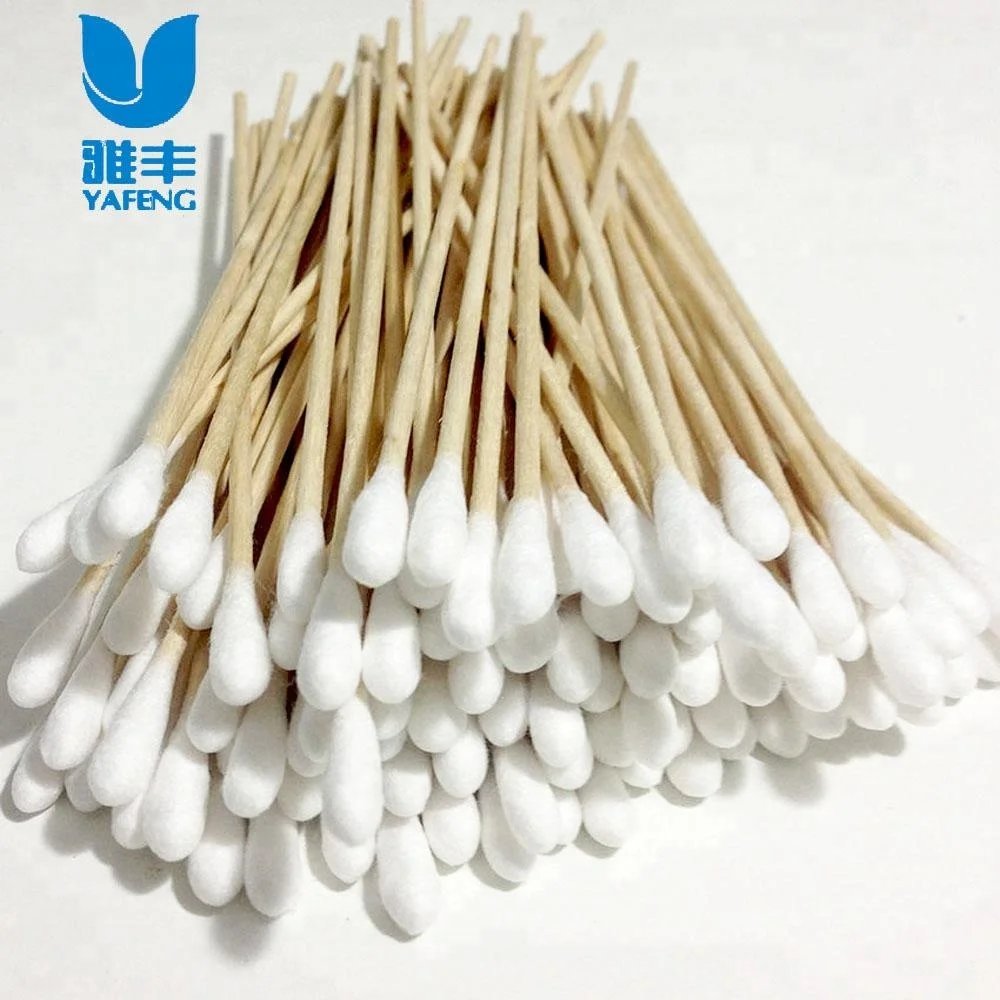 The manufacturer sells high-quality and extra long wooden sticks and cotton swabs in bags