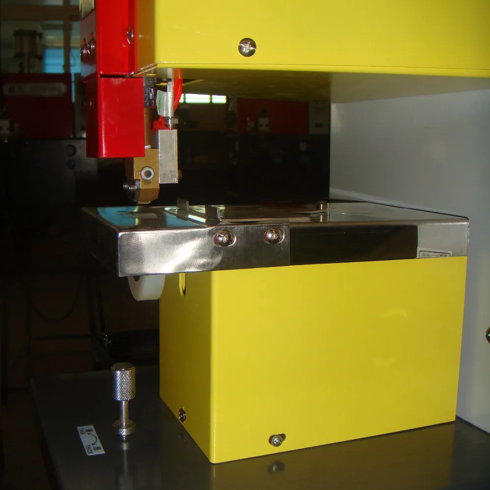 
JT-2110 Single/Double Edge Coater Hot Melt Glue Machine For Toy Making 