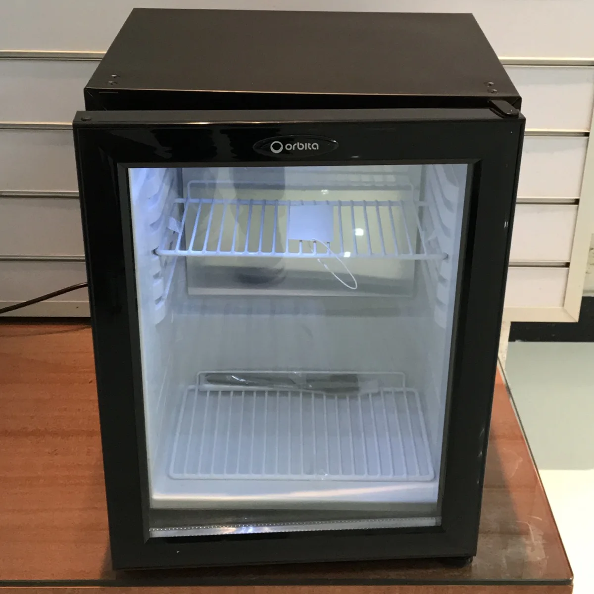 Orbita absorption technology Hotel fridge refrigerator minibar