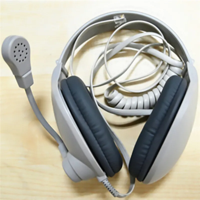 Multilingual foreign language speech laboratory equipment