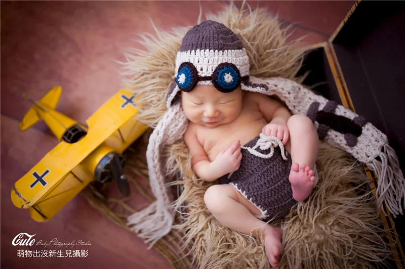 Pilot suit,Astronaut costume,baby aviator handmade crochet cotton pants underwear with hat and scarf,newborn photo props