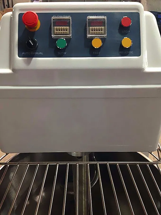 
100 KG luxury Spiral mixer heavy duty dough mixer 260 L 