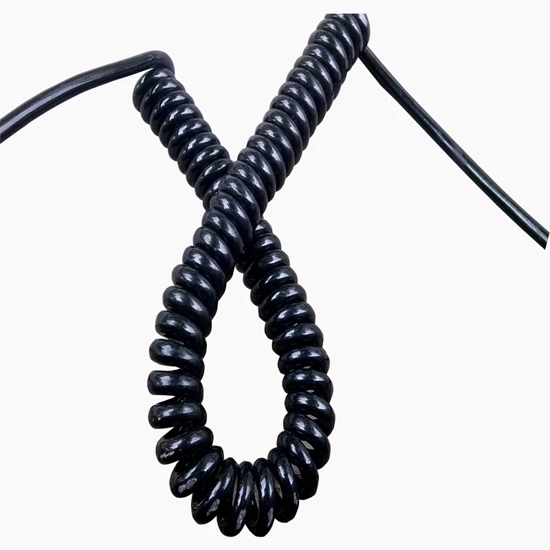 Спиральный шнур 0,75 мм2 из ТПУ и ПВХ