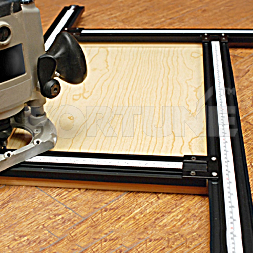 
Регулируемая система линейной направляющей Progrip для использования с деревообрабатывающим фрезерным станком 