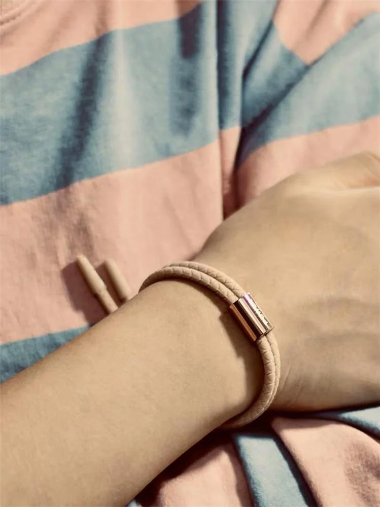 
Hot Selling Sport Wristband Bangle Charms Silicone Athletic Bracelet For Youth 